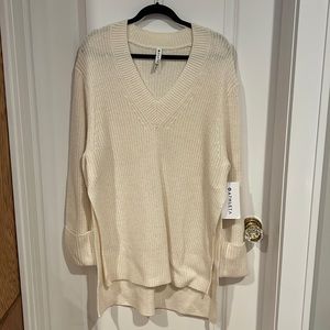 ATHLETA V-Neck Oversized Sweater NEW